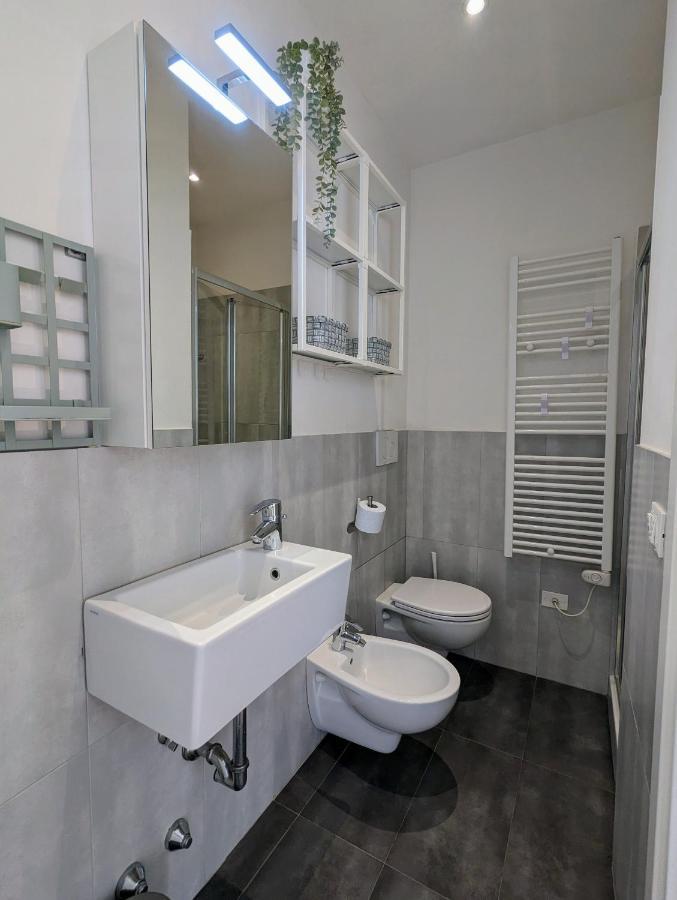 Convenient Family Apt With Private Parking Mestre Exterior foto